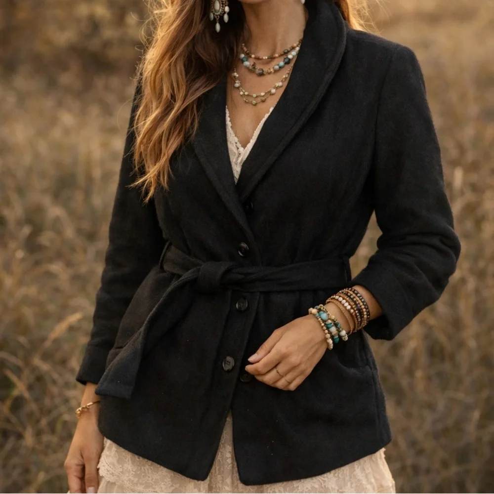 Aritzia Wilfred Wool Cashmere Blend Size‎ XS Women's Black Belted Coat